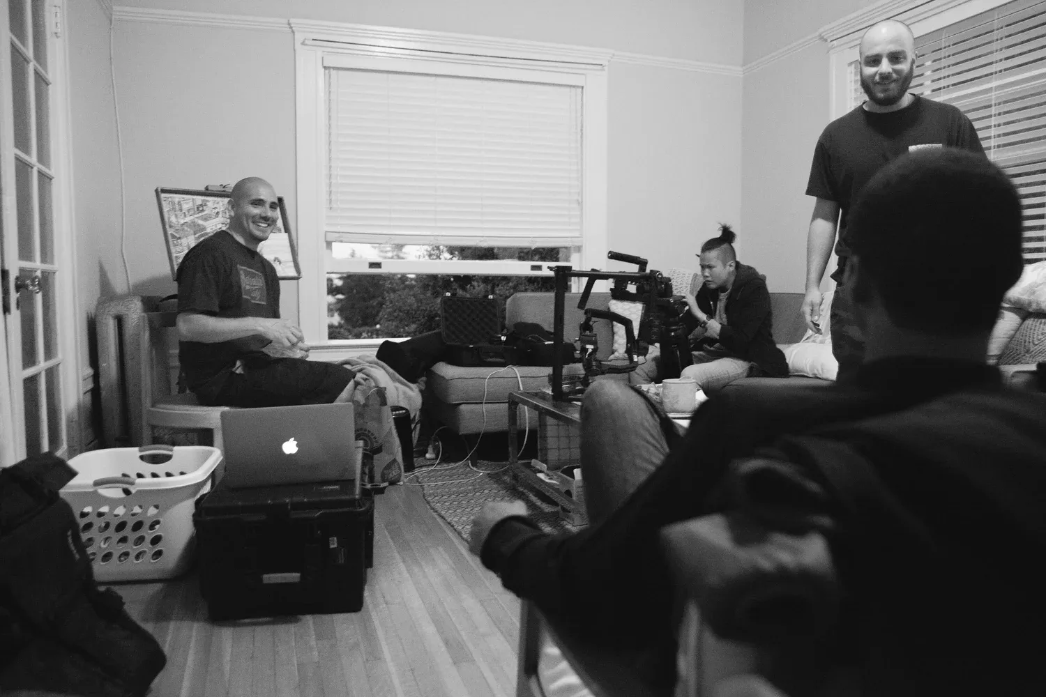 Behind the scenes photo 25